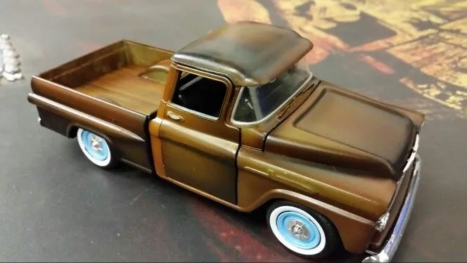 51086 diecast car spraying