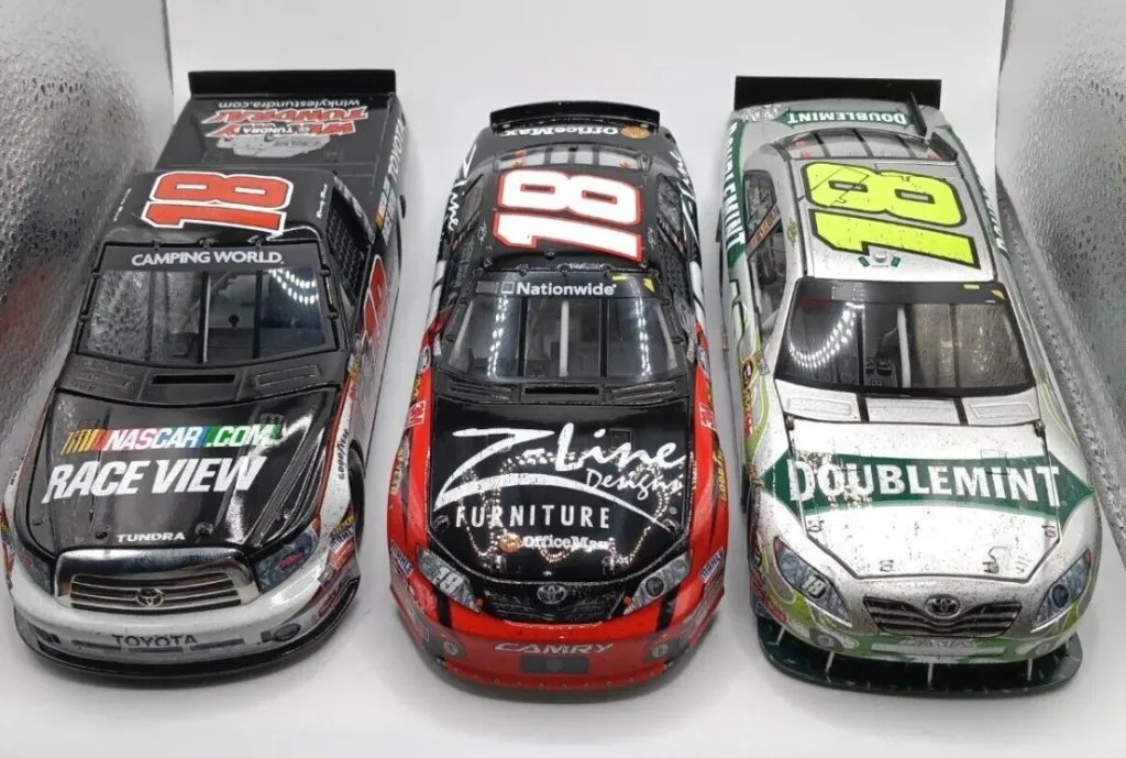 /img/51095-nascar-diecast-auction.webp