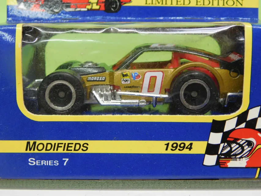 51101 diecast legends car detail 2