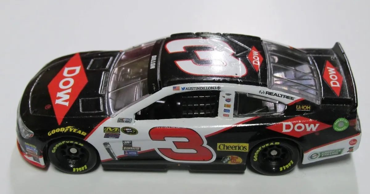 51104 nascar diecast models