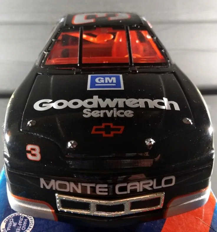 51112 diecast scale comparison