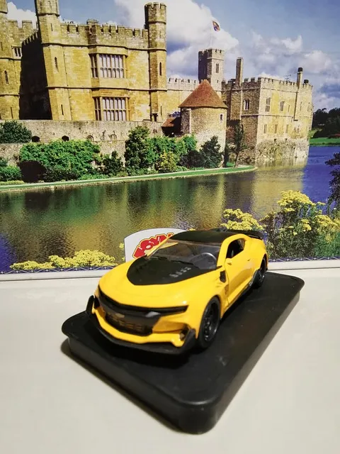 51123 camaro gen 5 diecast 4