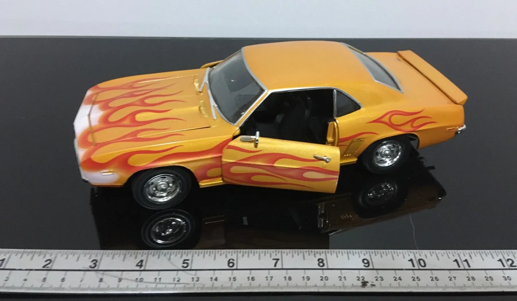 51123 camaro gen 5 diecast 6