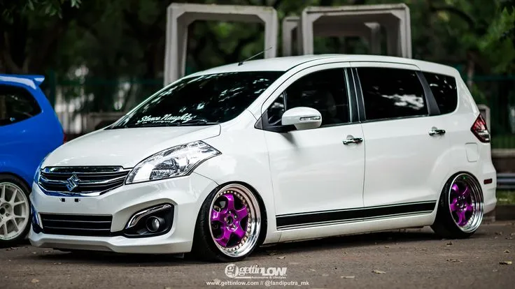 51126 diecast suzuki ertiga quality check 5