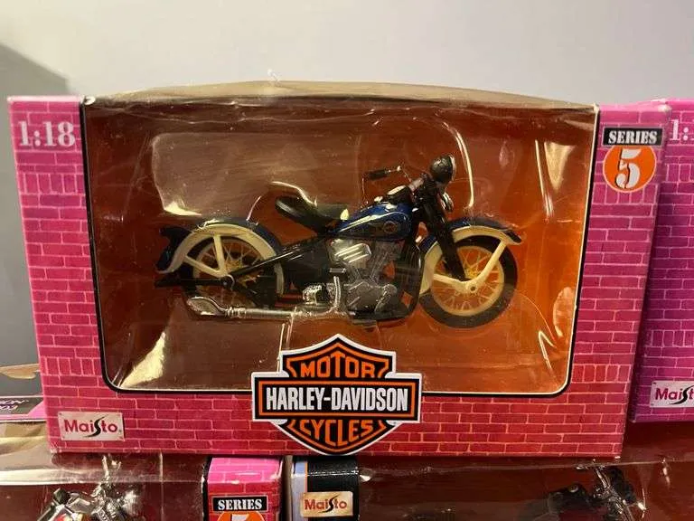 /img/51130-harley-davidson-diecast-models-ebay-7.webp