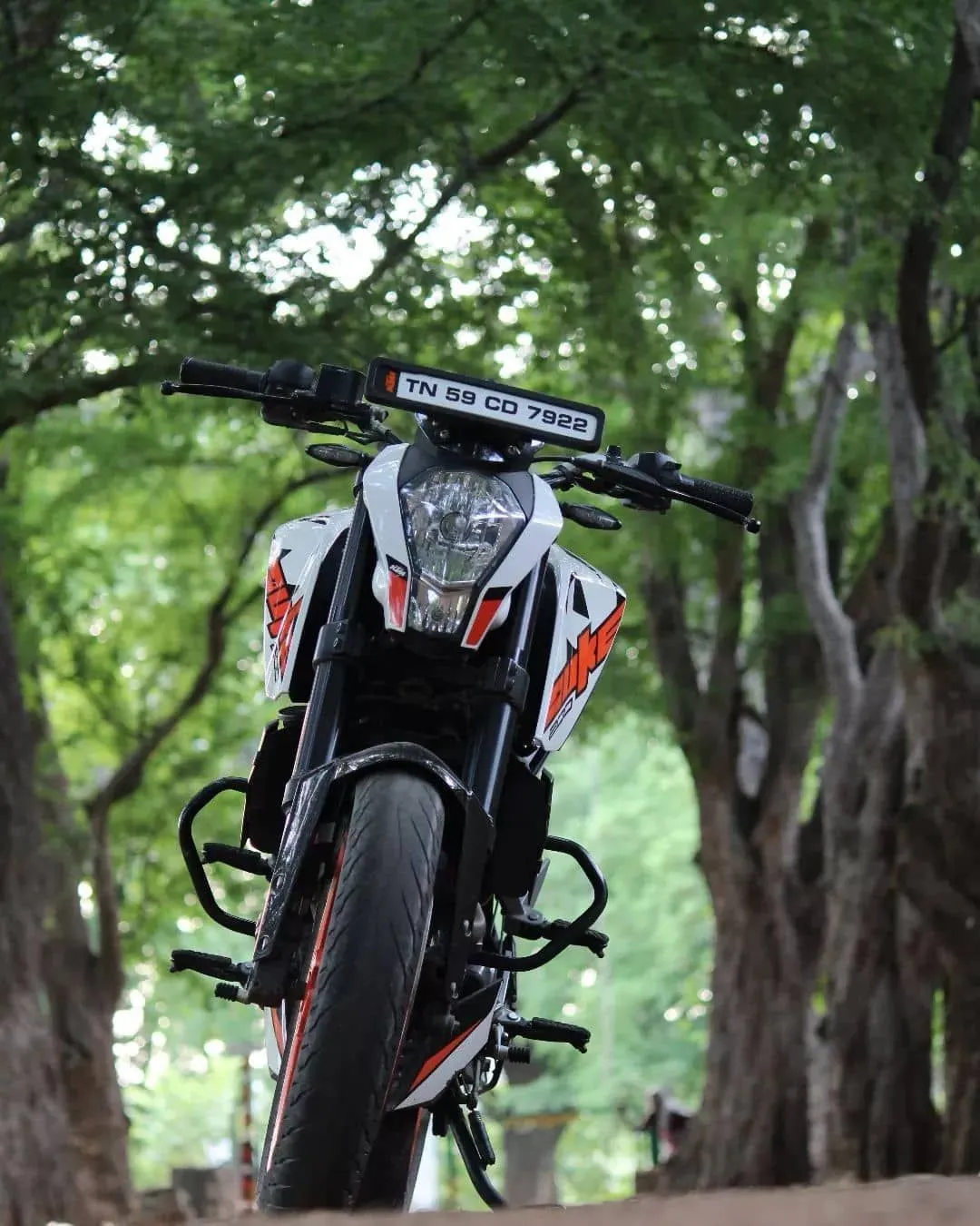 51137 ktm duke 200 diecast collection