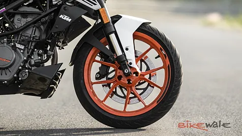 51137 ktm duke 200 diecast rare