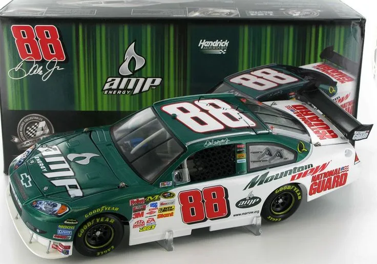 51151 raced nascar diecast 4