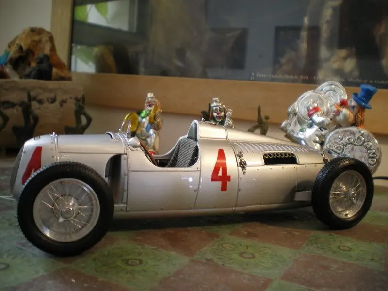 51167 lemans 66 diecast xl packaging