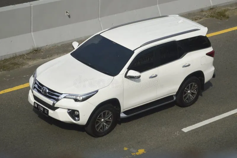 51181 toyota fortuner vrz diecast wheels