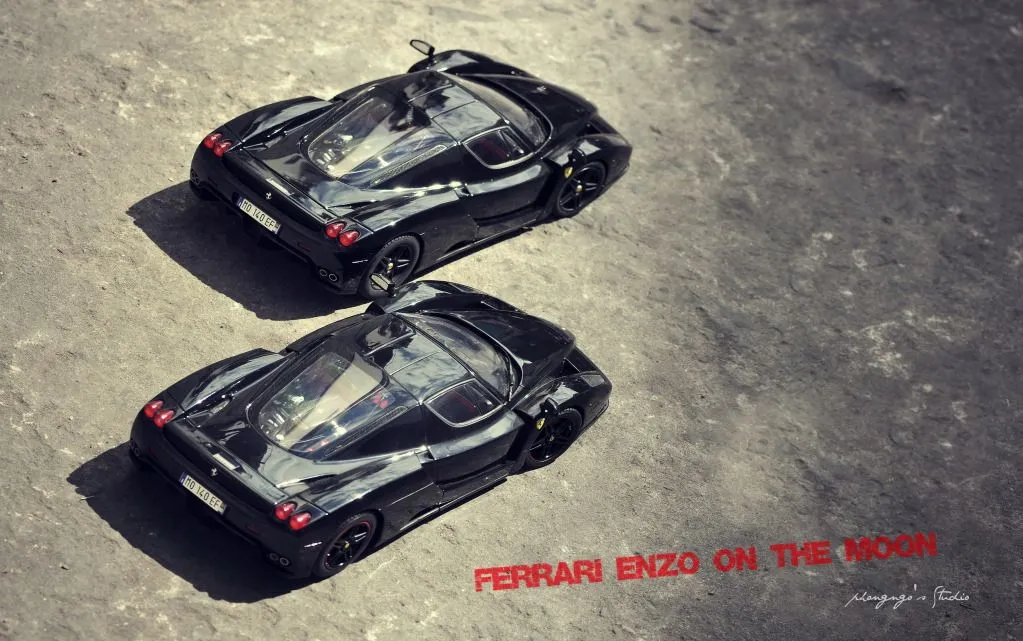 51183 diecast cars display