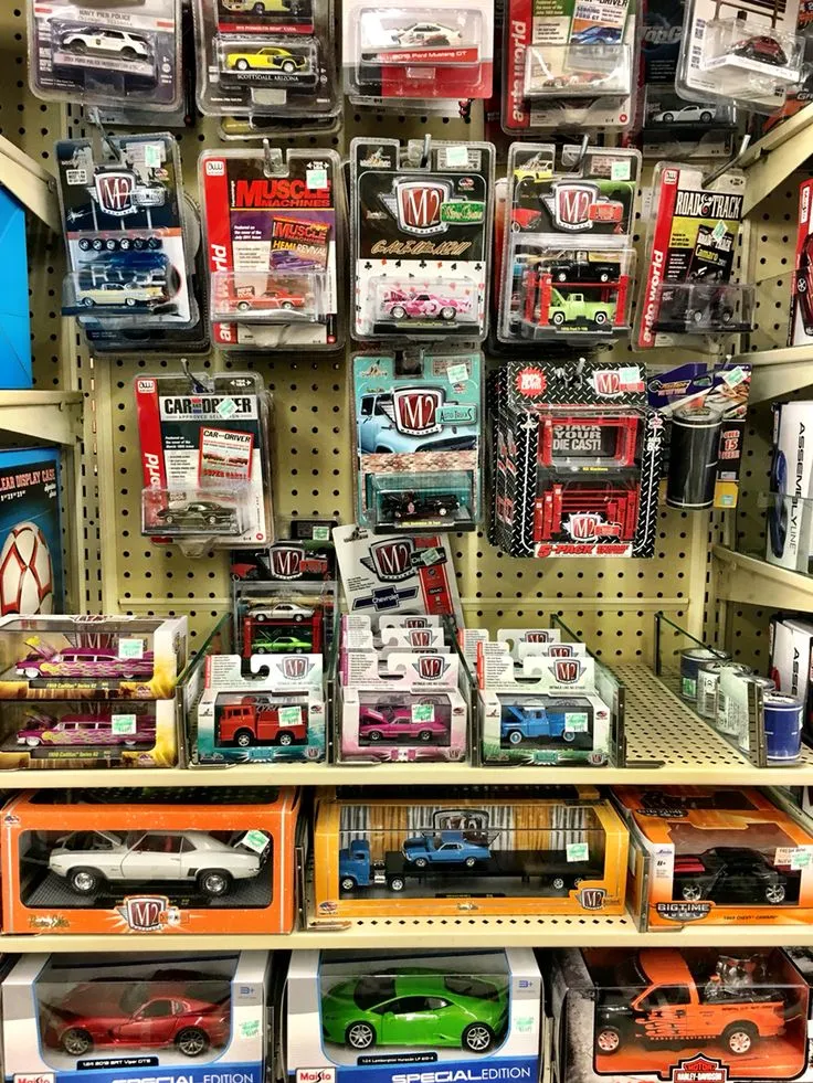 51233 modern diecast car