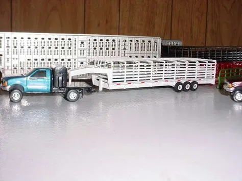 51237 diecast truck display