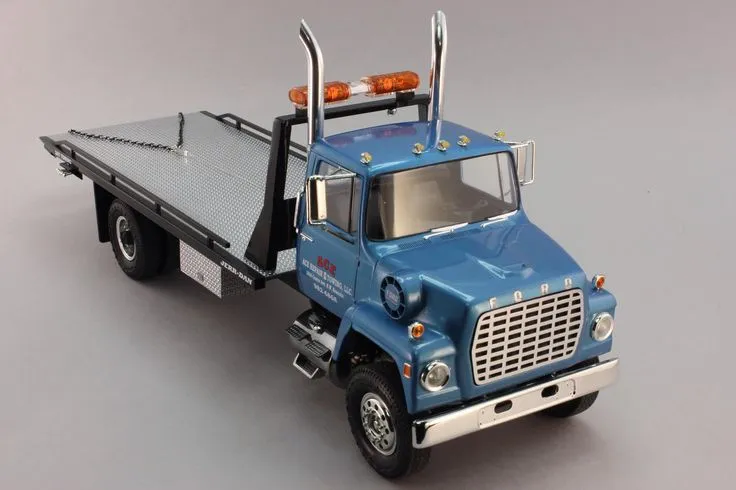 /img/51237-diecast-trucks-collection-complete.webp