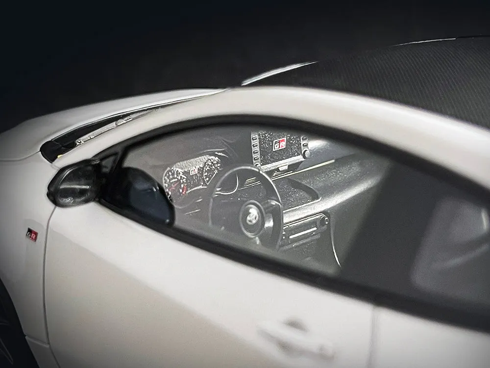 51240 gr yaris diecast model 5