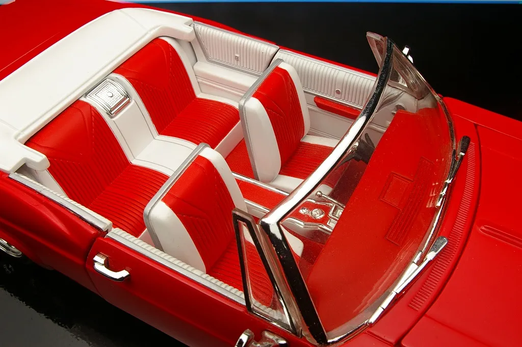 51250 diecast 65 impala exterior