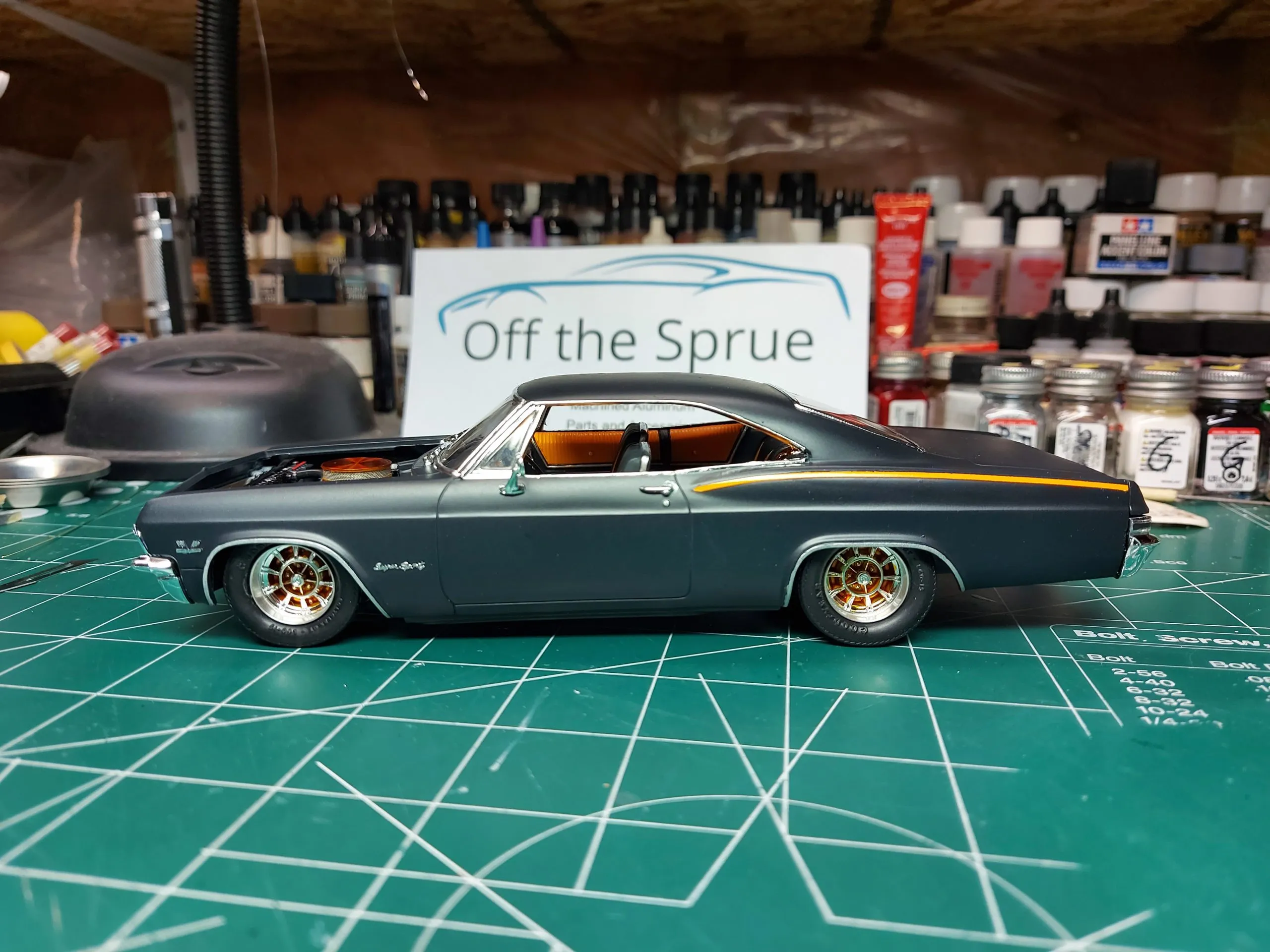 51250 diecast 65 impala interior