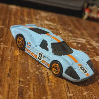 /img/51256-ford-gt40-diecast-retail.webp