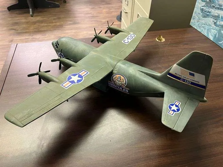 51259 diecast aircraft materials