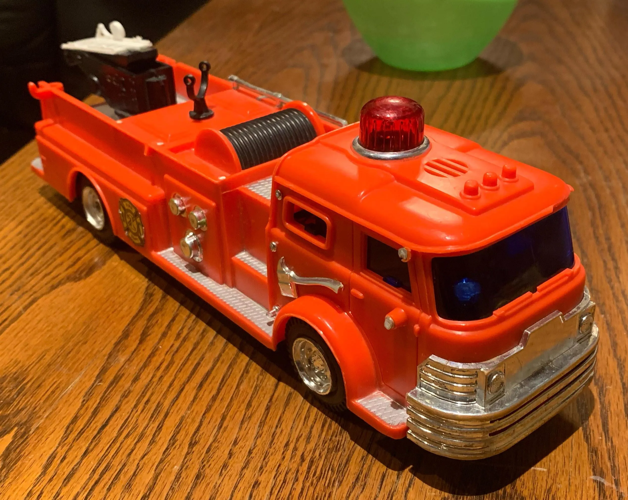 51266 collecting fire truck diecast