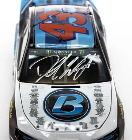 51294 bubba wallace diecast 6