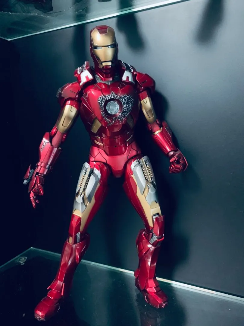 51325 hot toys mark 47 diecast comparison