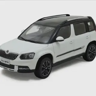 /img/51328-skoda-yeti-diecast-model-display.webp