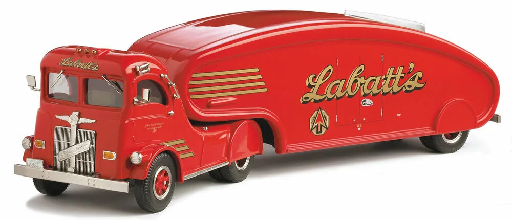51329 labatt streamliner diecast display