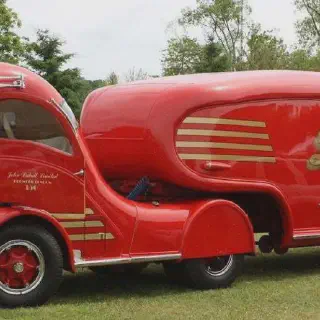 /img/51329-labatt-streamliner-diecast-marketplace.webp