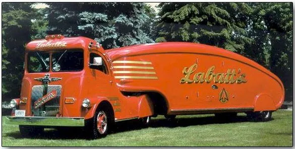 51329 labatt streamliner diecast rarity