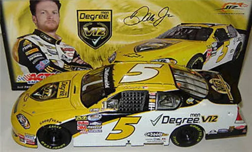 51342 2004 budweiser chevrolet