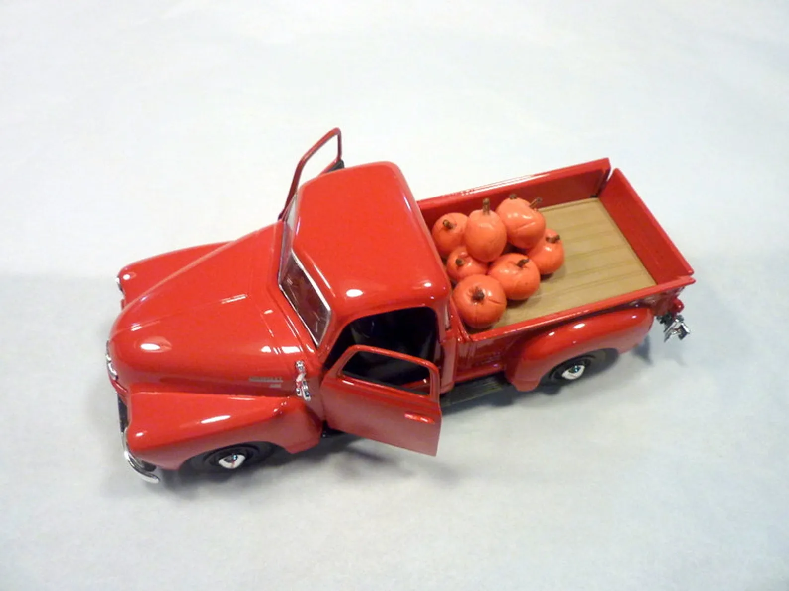 51347 diecast trucks popular