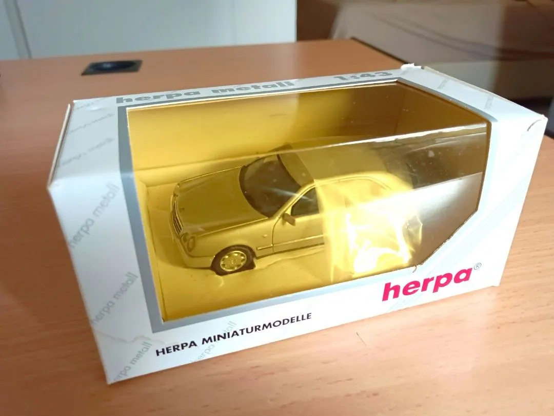 51360 w210 diecast rarity