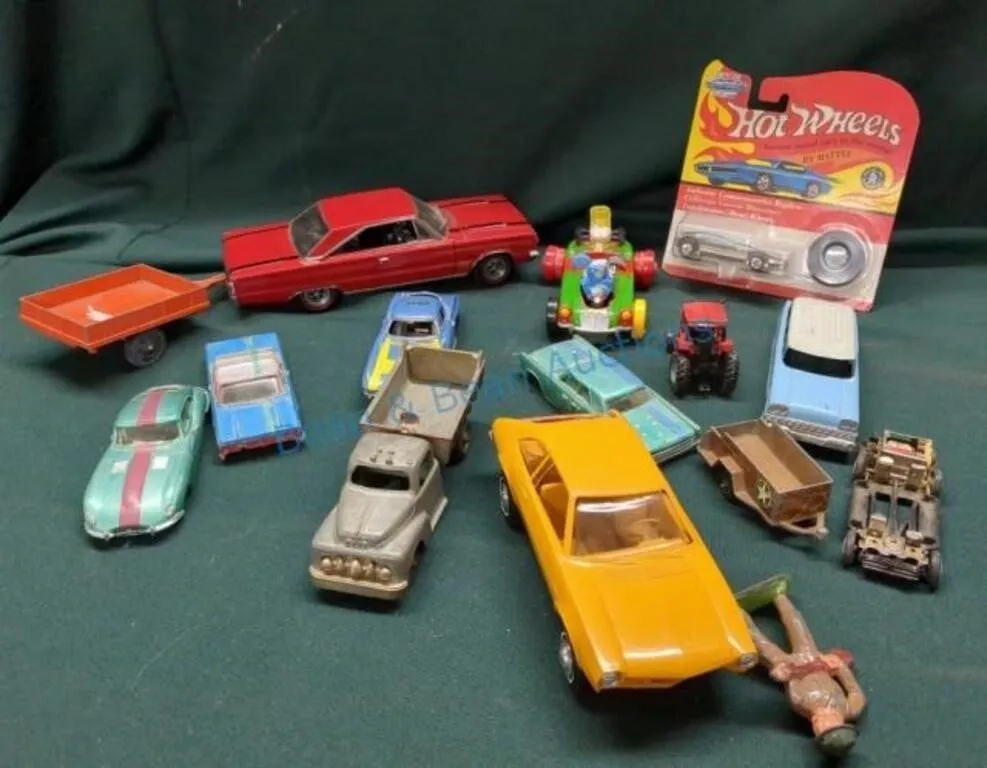 51381 vintage diecast mustang