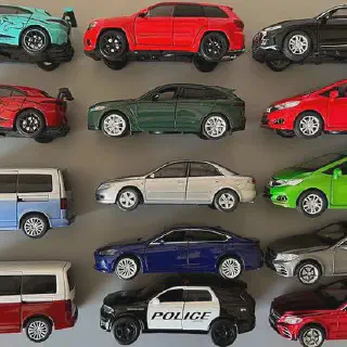 /img/51390-diecast-model-car-community.webp