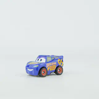/img/51396-diecast-cars-3-mini-racers-tips.webp
