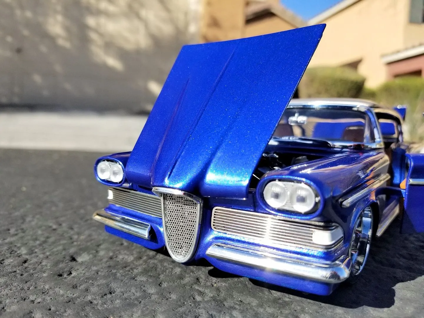 51405 yeagers diecast chevy camaro